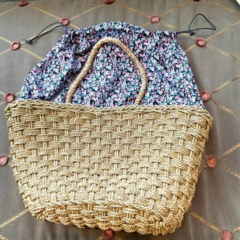 C&C California Shoulder Bag Raffia Floral Drawstring Liner (OS)